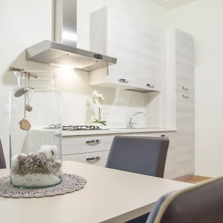 Grand Canal By Wonderful Italy *