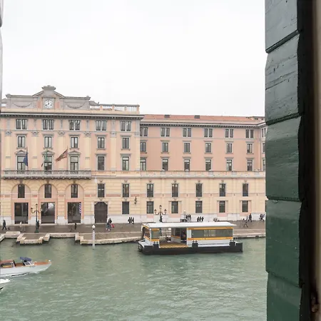 Apartment Grand Canal By Wonderful Italy