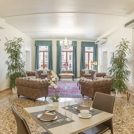 Grand Canal By Wonderful Italy * البندقية