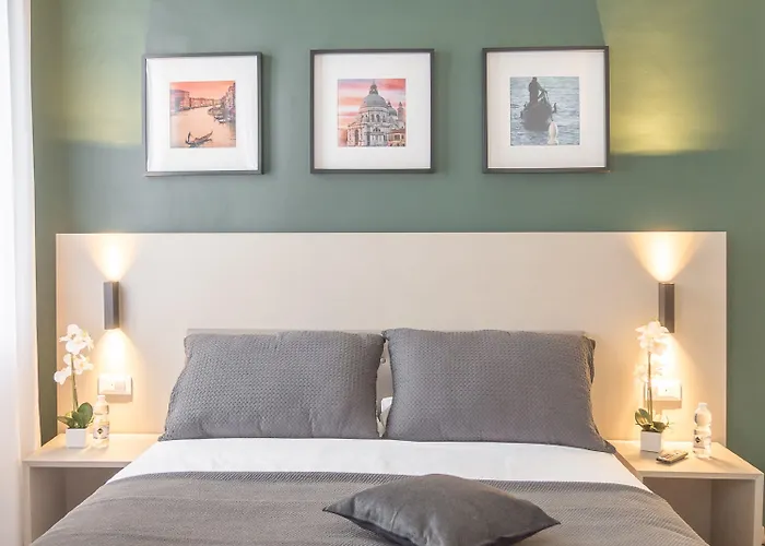 Grand Canal By Wonderful Italy