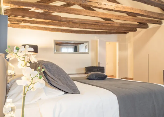 Grand Canal By Wonderful Italy * 威尼斯