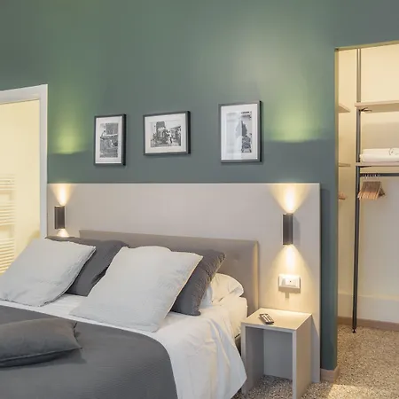 Grand Canal By Wonderful Italy