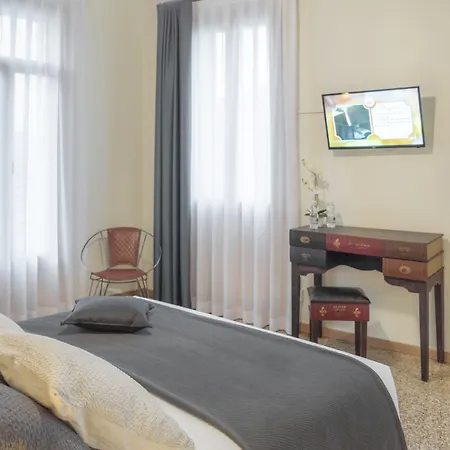 Grand Canal By Wonderful Italy Veneza